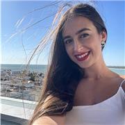 PROFESORA DE MATEMÁTICAS Y FÍSICA Y QUÍMICA IMPARTE CLASES PARA TODAS LAS EDADES